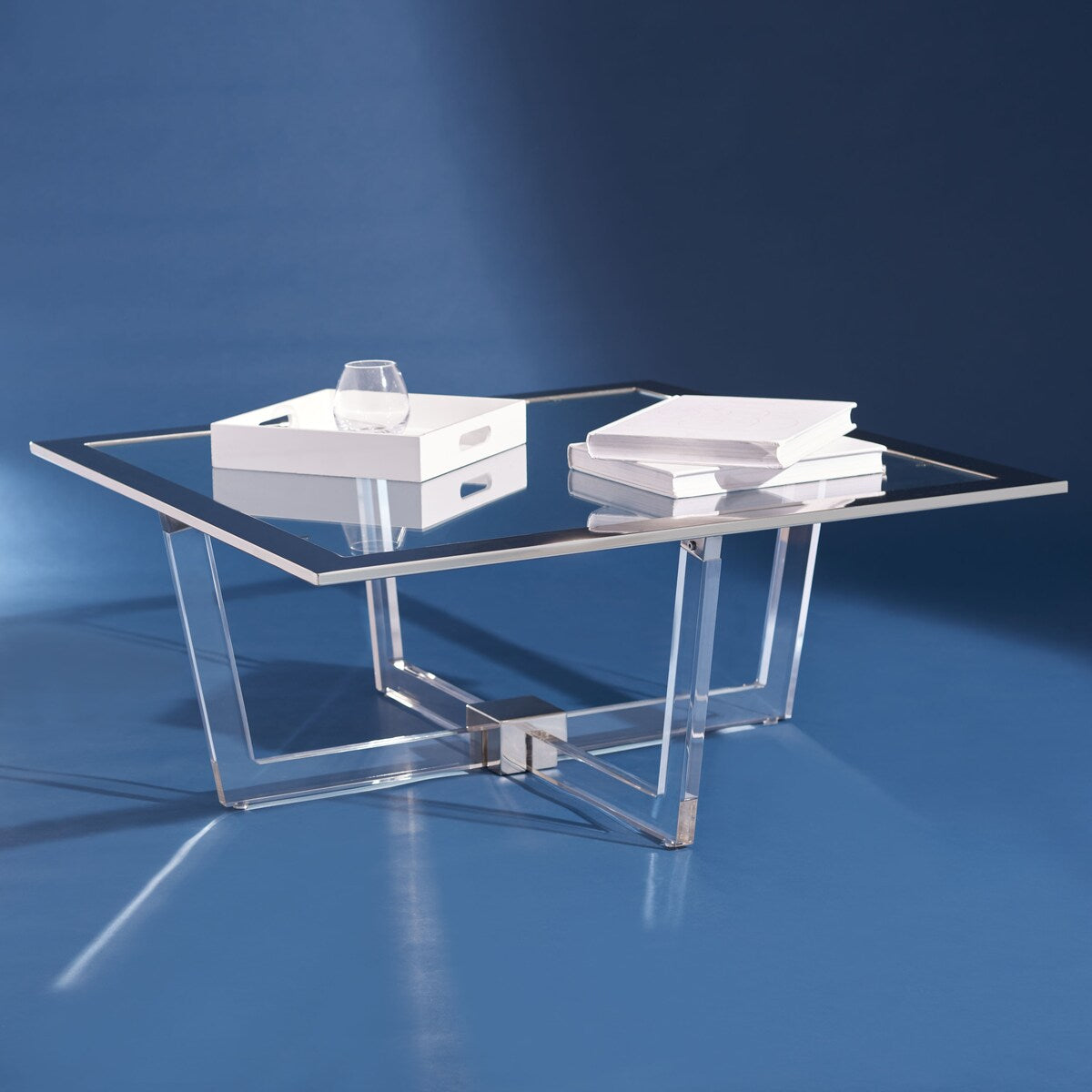 SAFAVIEH Couture Nalini Glass Coffee Table- Clear - 39" W x 39" L x 16" H - 39Wx39Dx16H