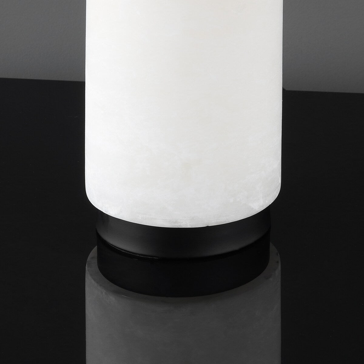 SAFAVIEH Couture Oketa Alabaster Pillar Table Lamp - 15 In W x 15 In D x 30 In H - 15Wx15Dx30H