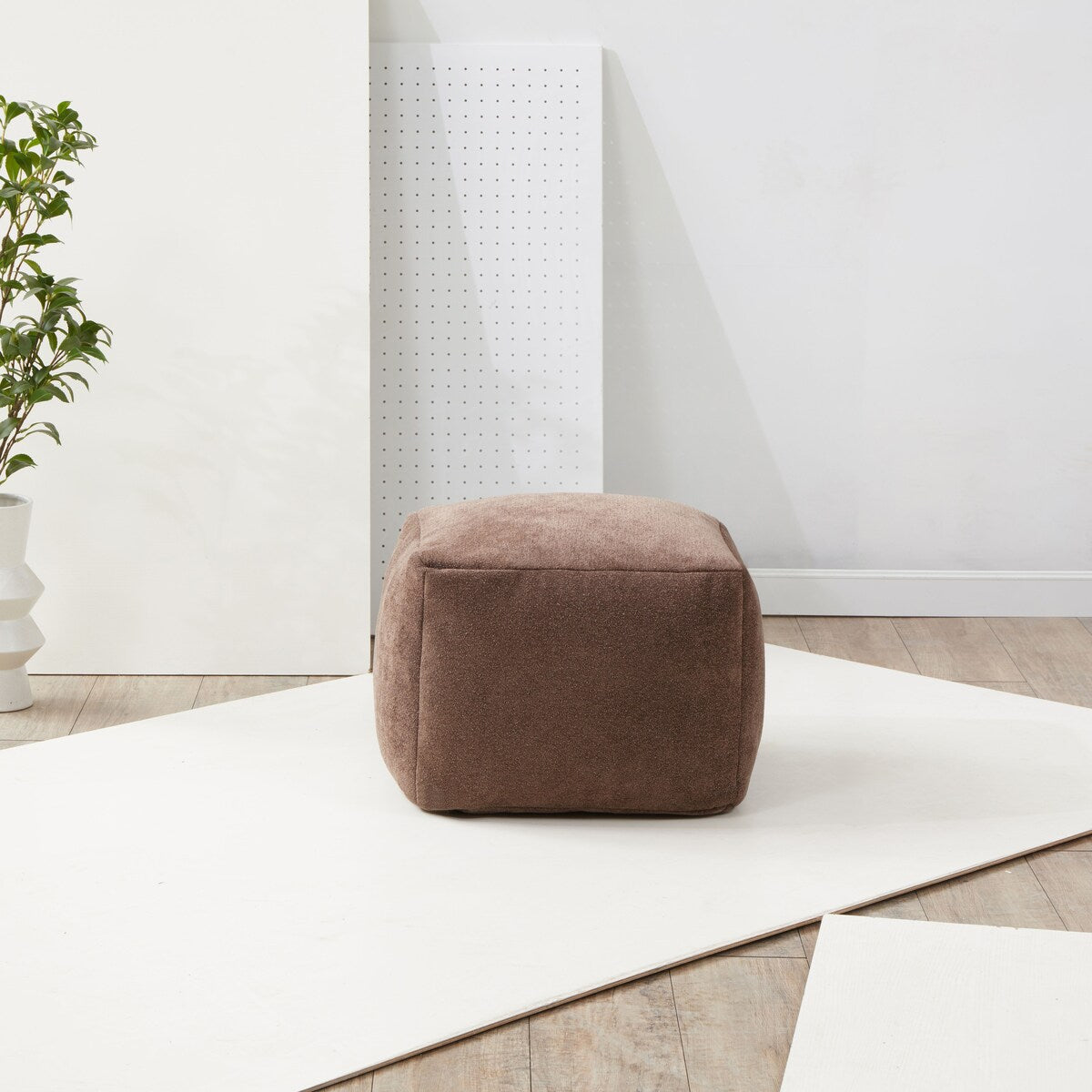 SAFAVIEH Couture Samuels Boucle Pouf - 18Wx18Dx14H