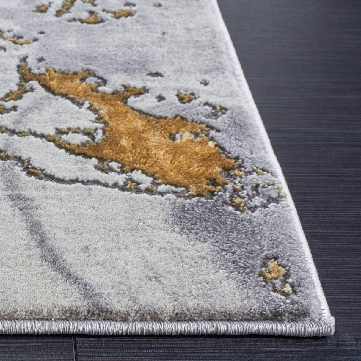 SAFAVIEH Craft Imola Modern & Contemporary Rug