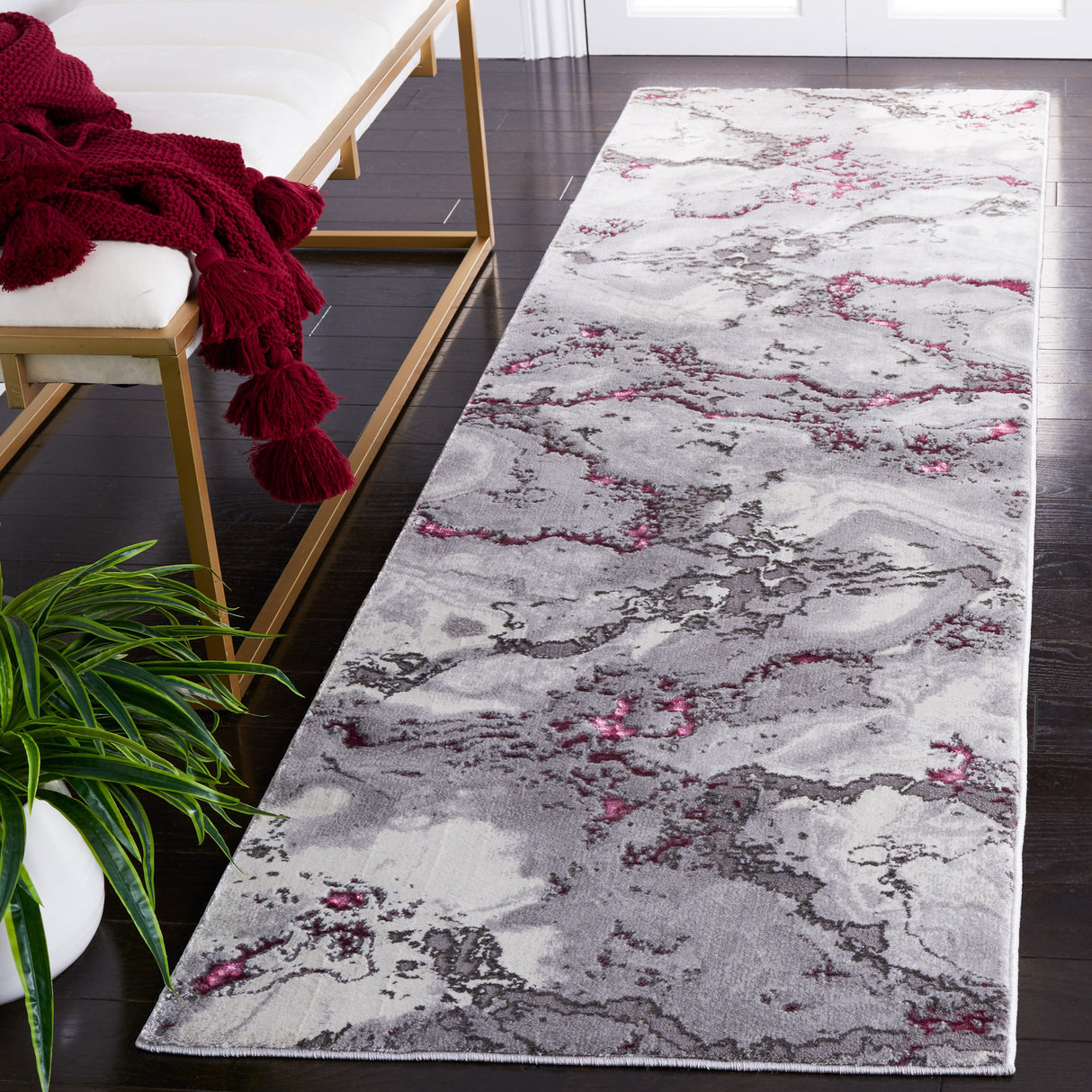 SAFAVIEH Craft Imola Modern & Contemporary Rug