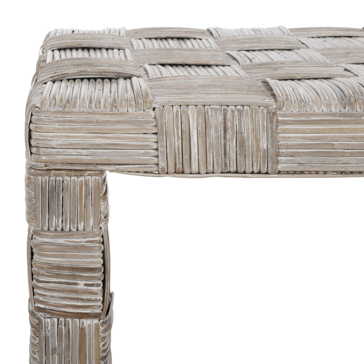 SAFAVIEH Dalina Rattan Coffee Table. - 47" W x 26" D x 18" H - 47Wx26Dx18H