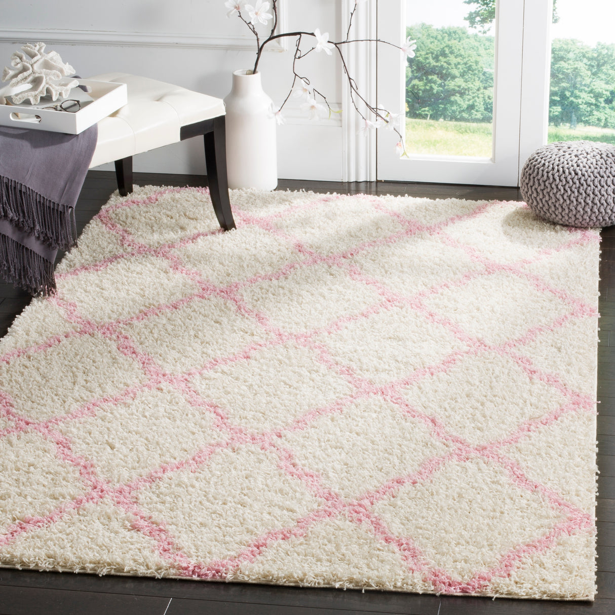 SAFAVIEH Dallas Shag Darina Trellis 1.5-inch Thick Rug