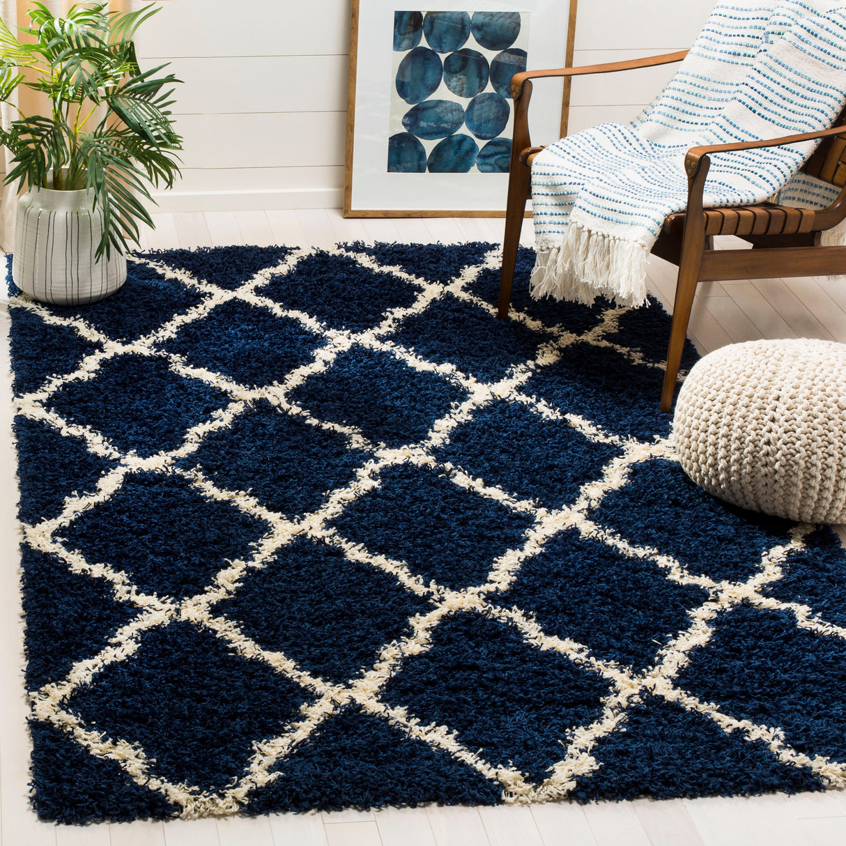 SAFAVIEH Dallas Shag Darina Trellis 1.5-inch Thick Rug