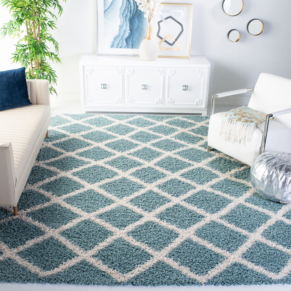 SAFAVIEH Dallas Shag Teja Trellis 1.5-inch Thick Rug