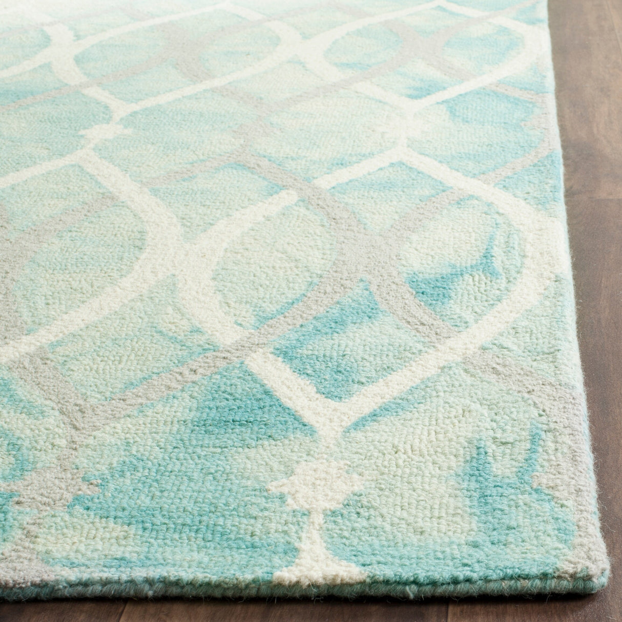 SAFAVIEH Dip Dye Mercan Hand-tufted Wool Geometric Area Rug