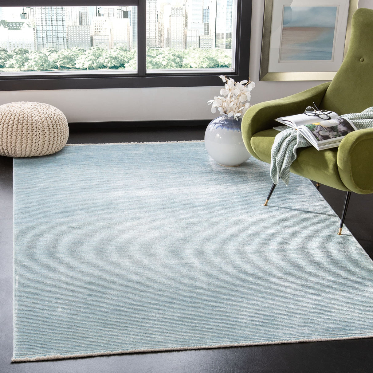 SAFAVIEH Dream Uma-Devi Modern Abstract Viscose Rug