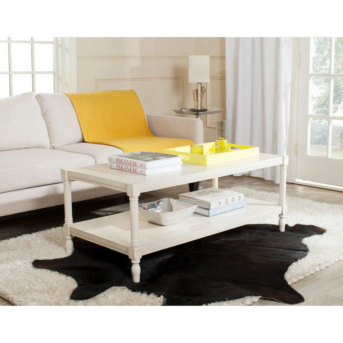 SAFAVIEH Eudora White Coffee Table - 47.2" x 23.6" x 18.9" - 47Wx24Dx19H