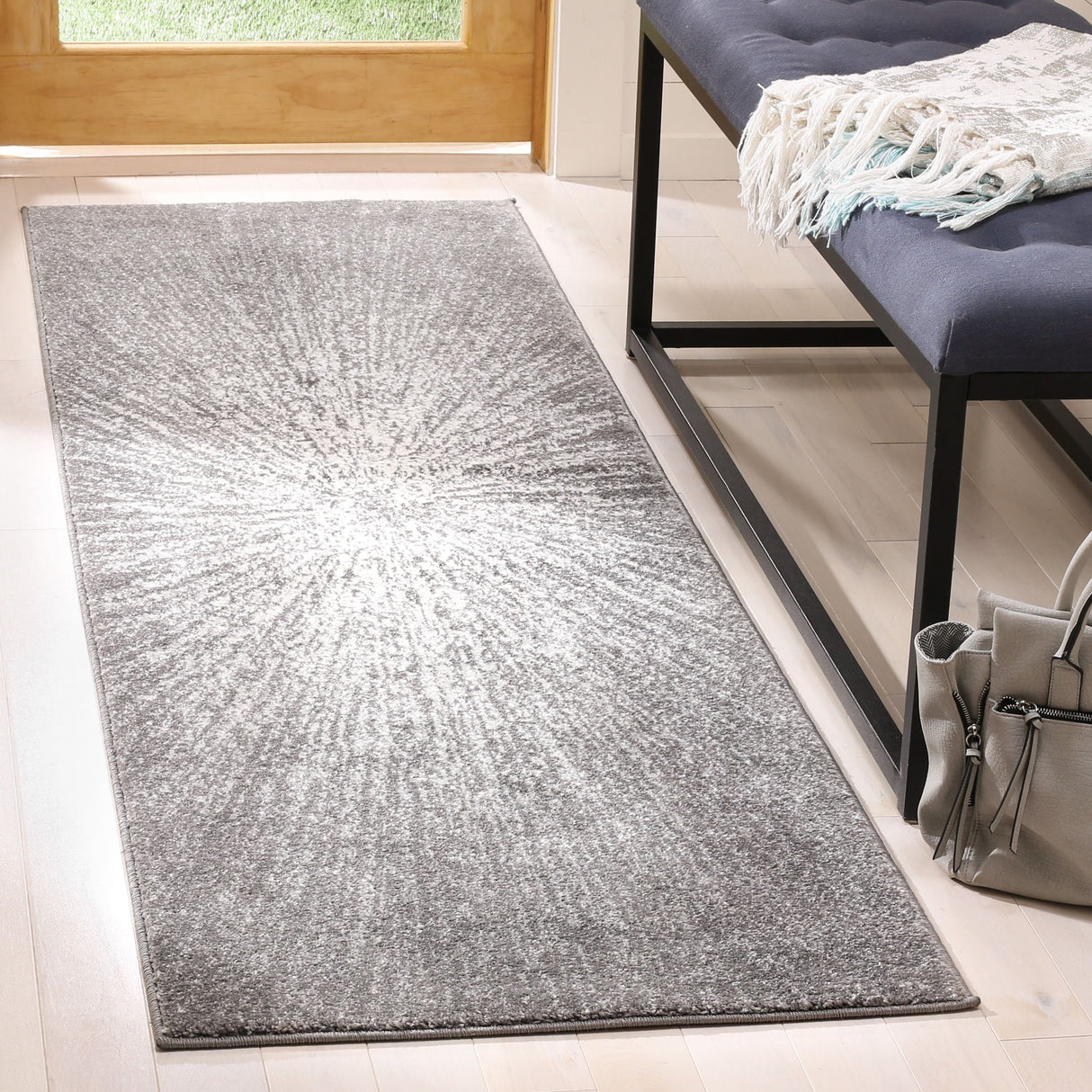 SAFAVIEH Evoke Coralee Abstract Boho Burst Rug