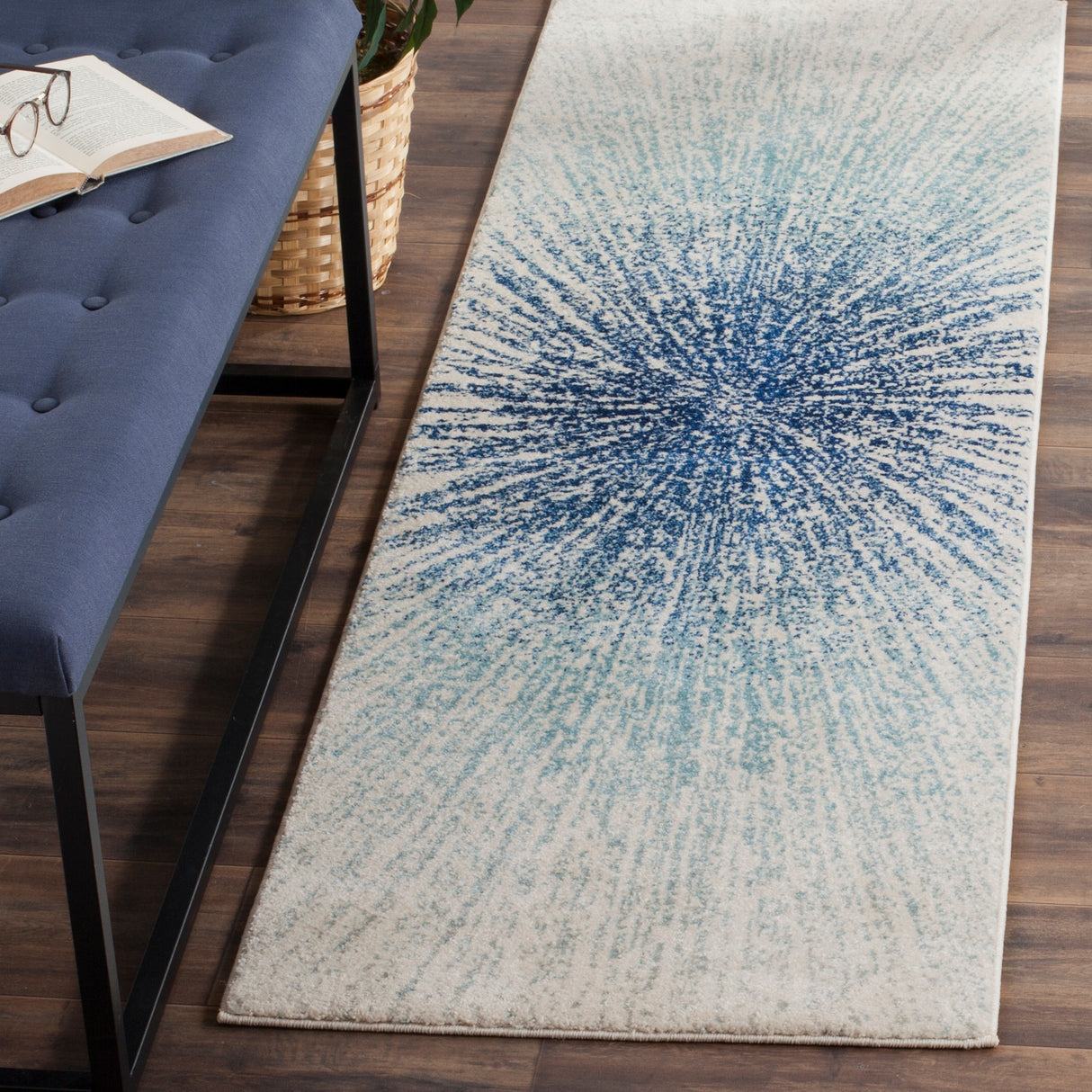 SAFAVIEH Evoke Coralee Abstract Boho Burst Rug