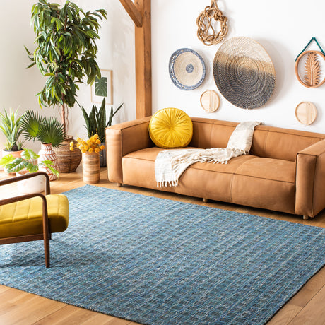 SAFAVIEH Flatweave Kilim Eirian Wool Rug