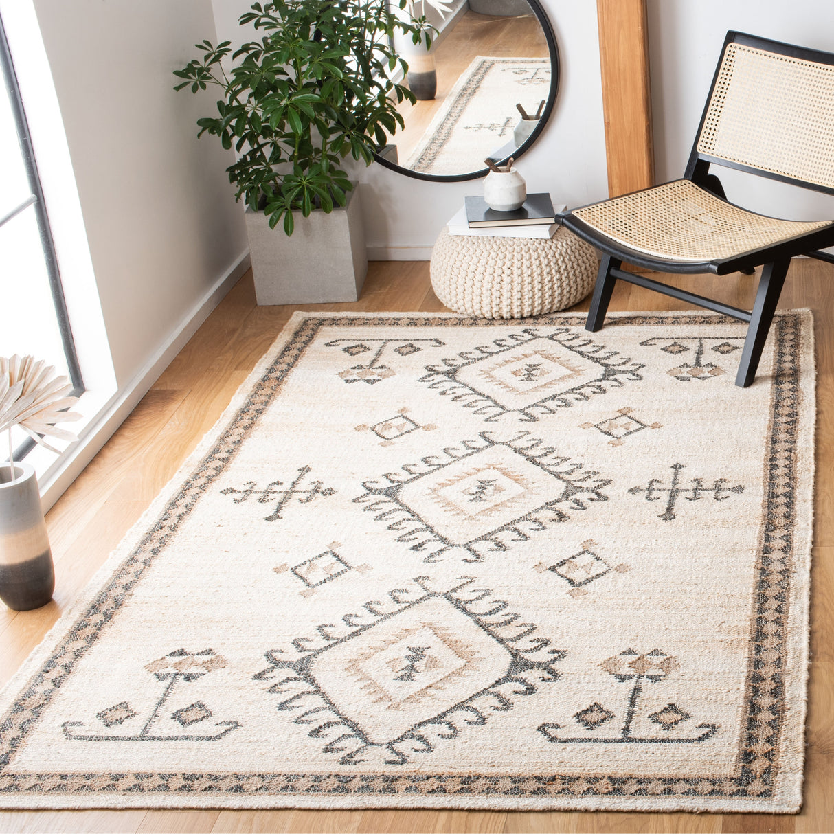 SAFAVIEH Flatweave Kilim Emiljana Jute Rug