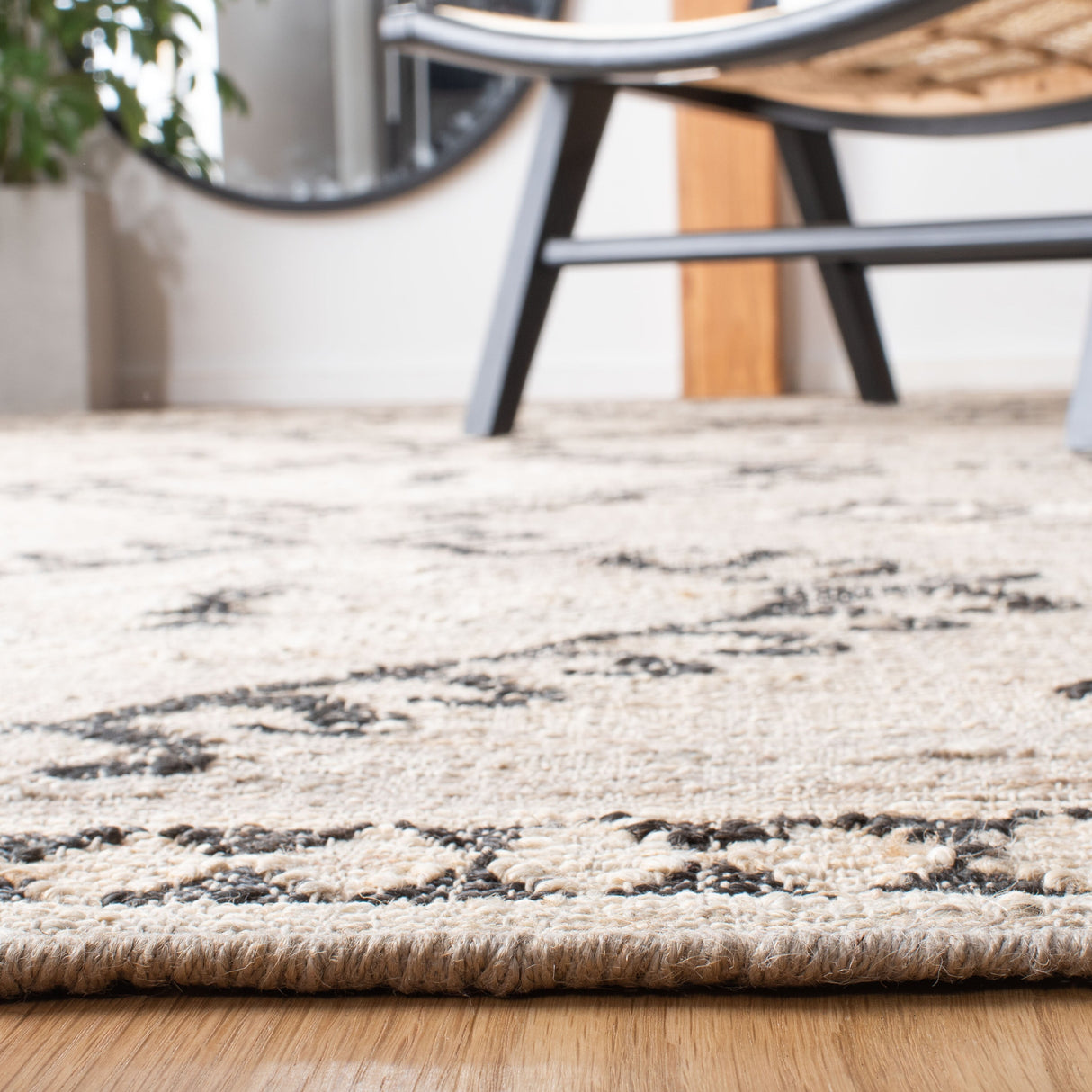 SAFAVIEH Flatweave Kilim Emiljana Jute Rug