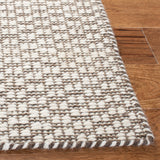 SAFAVIEH Flatweave Kilim Gudveig Wool Rug