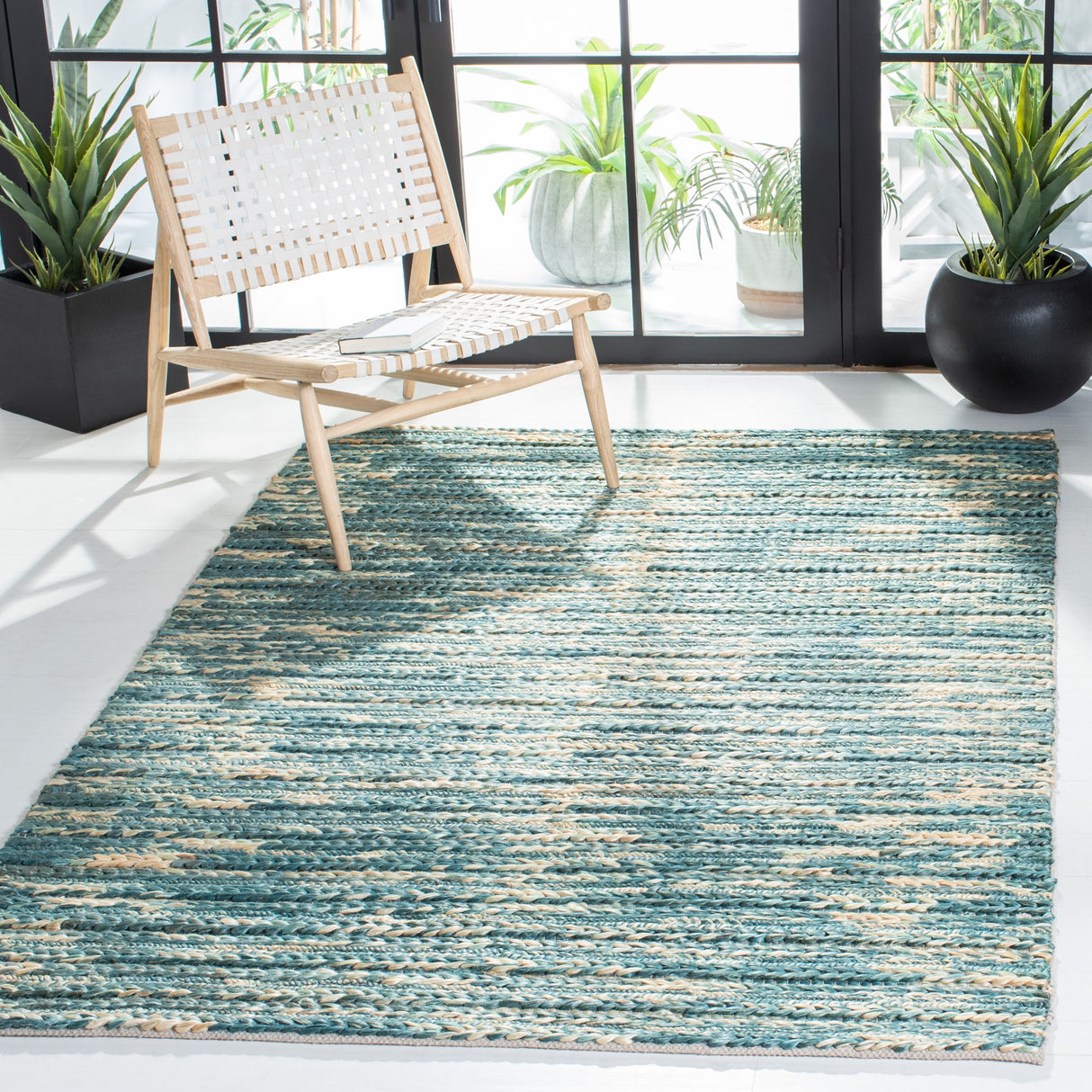 SAFAVIEH Flatweave Natural Fiber Mitruta Geometric Jute Rug