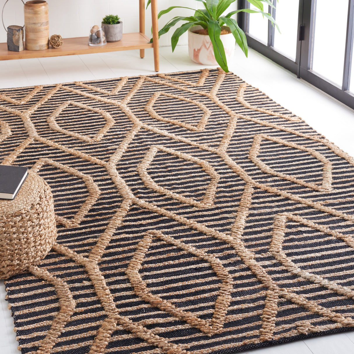 SAFAVIEH Flatweave Natural Fiber Sunje Jute Rug