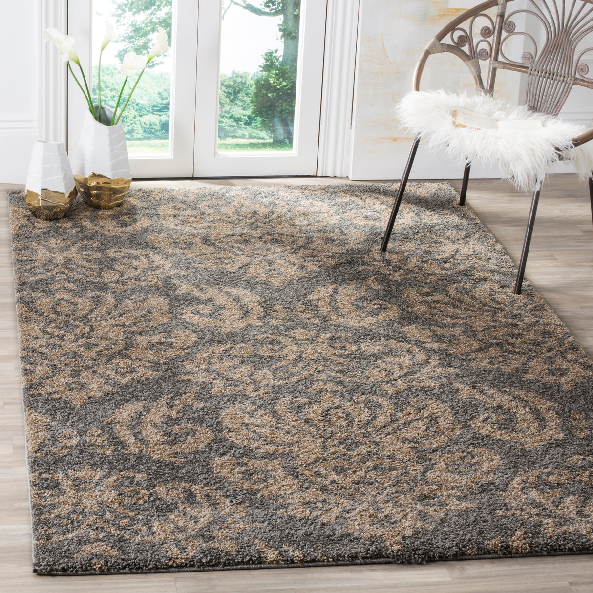 SAFAVIEH Florida Shag Aurkene Floral Damask 1.2-inch Thick Rug