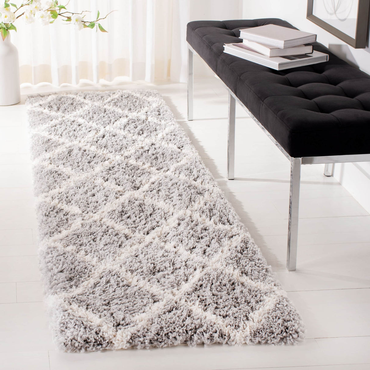 SAFAVIEH Fontana Shag Christina Trellis 2-inch Thick Rug