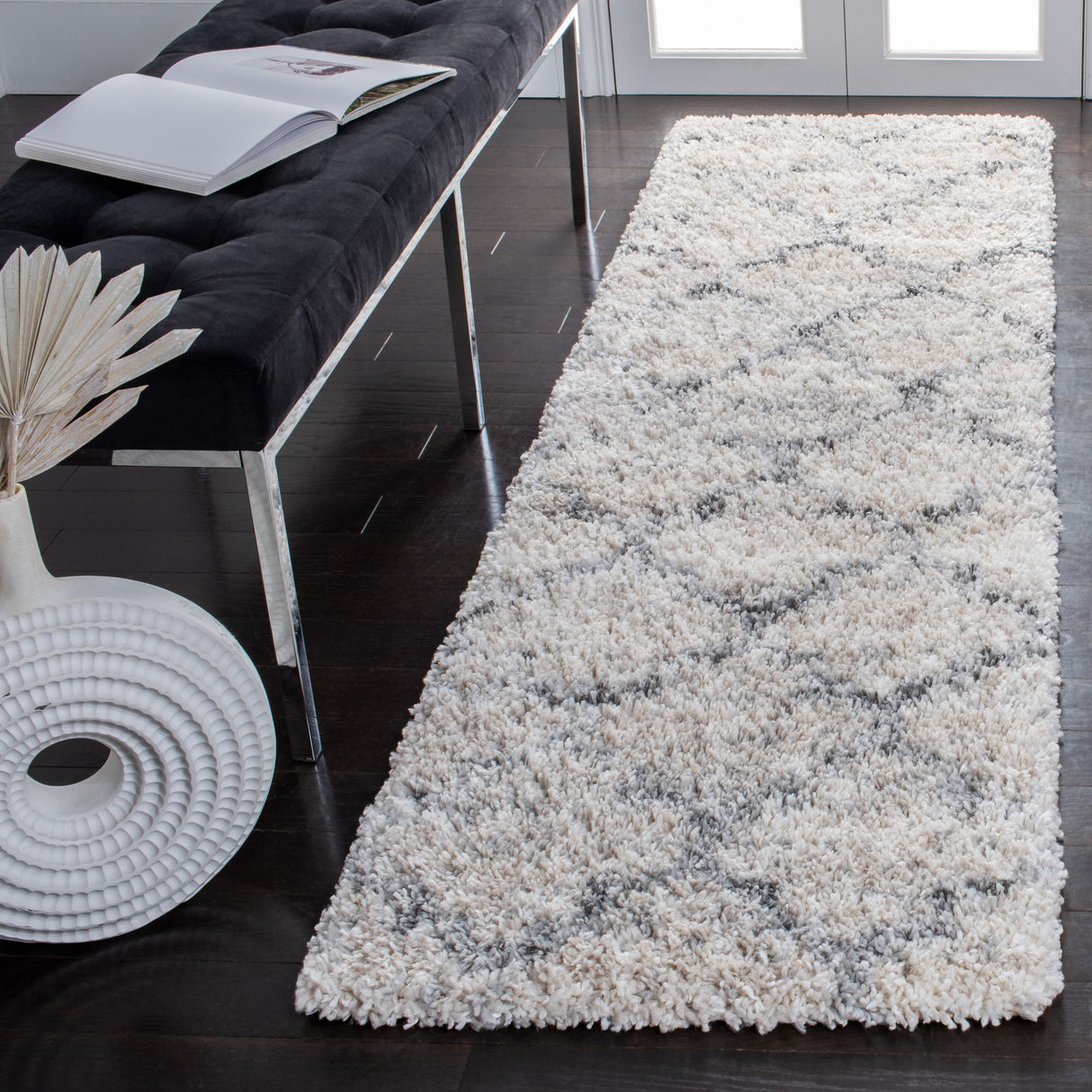 SAFAVIEH Fontana Shag Dorena Trellis 2-inch Thick Rug