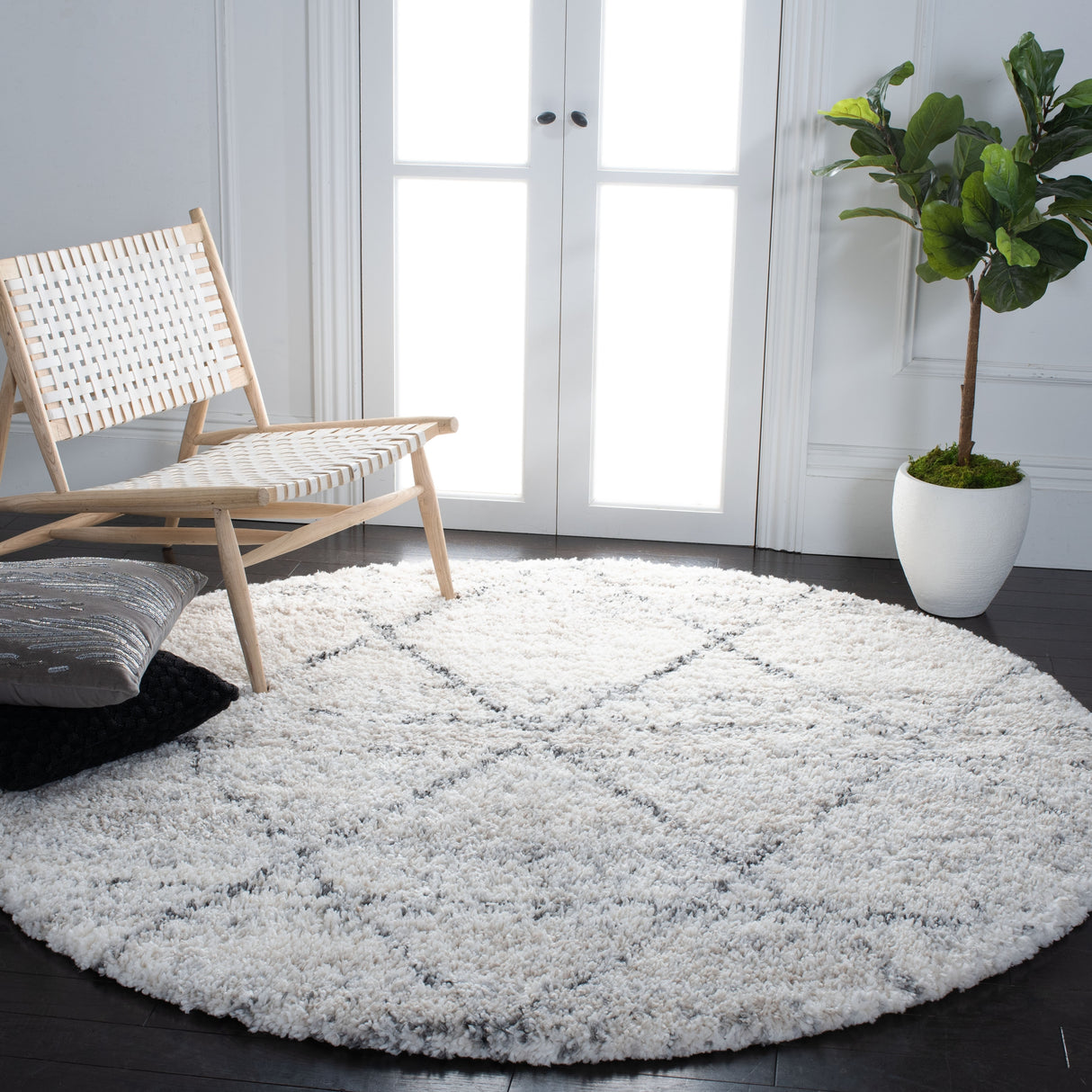 SAFAVIEH Fontana Shag Marye Modern Trellis 2-inch Thick Rug