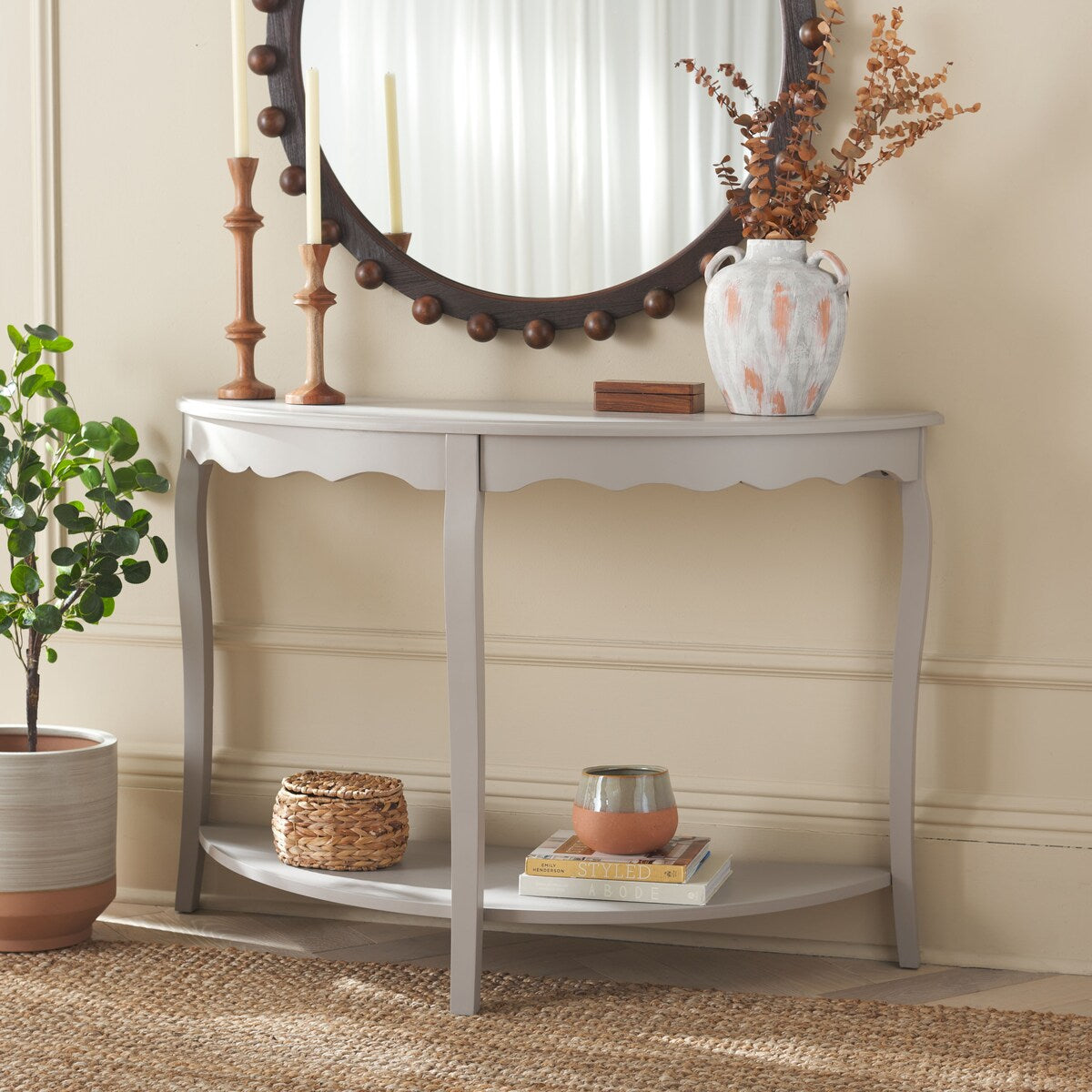 SAFAVIEH Getulia Console Table- 48" x 18" x 33" - 48Wx18Dx33H