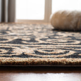 SAFAVIEH Hand-hooked Chelsea Joba Country Oriental Wool Rug