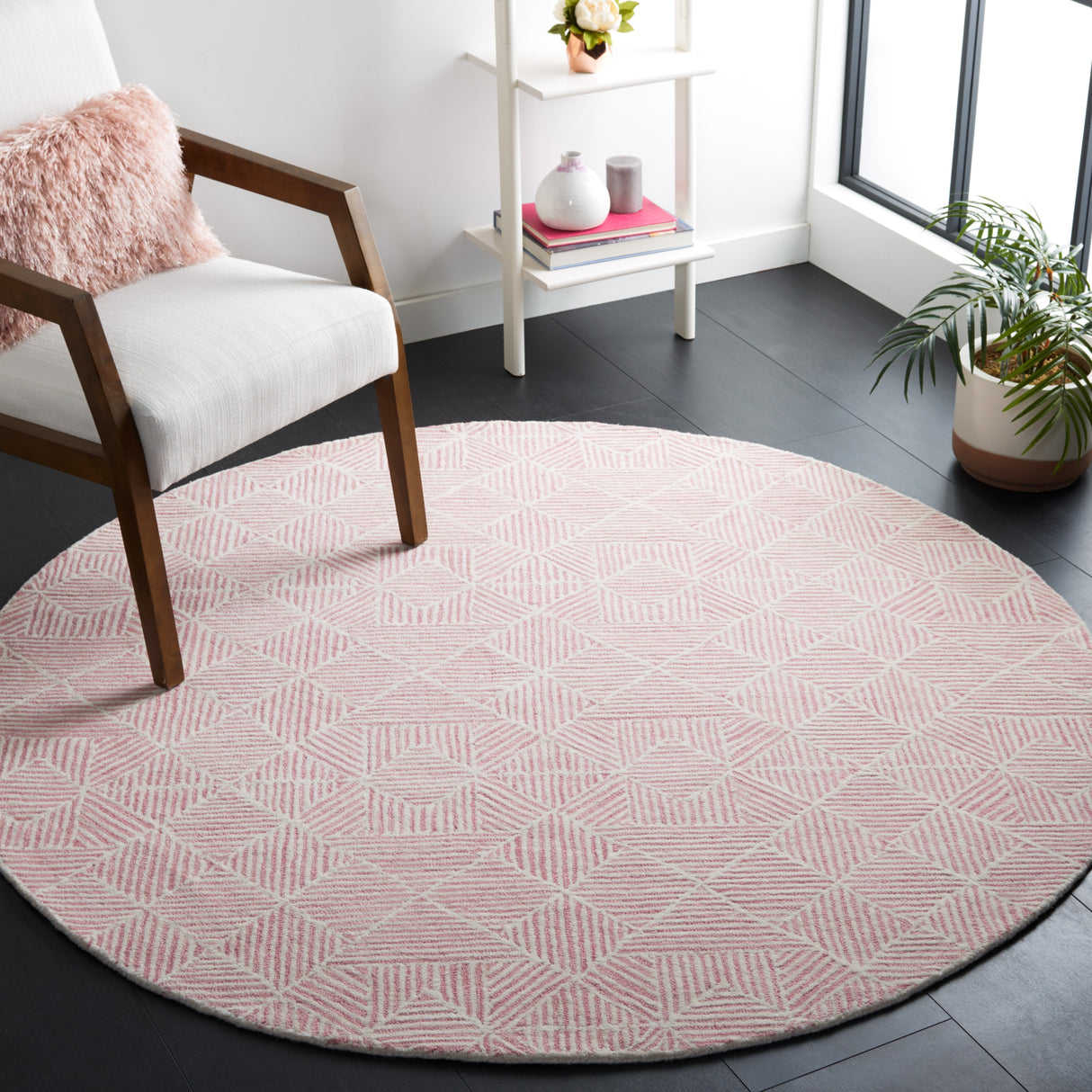 SAFAVIEH Handmade Abstract Harmanna Modern Wool Rug