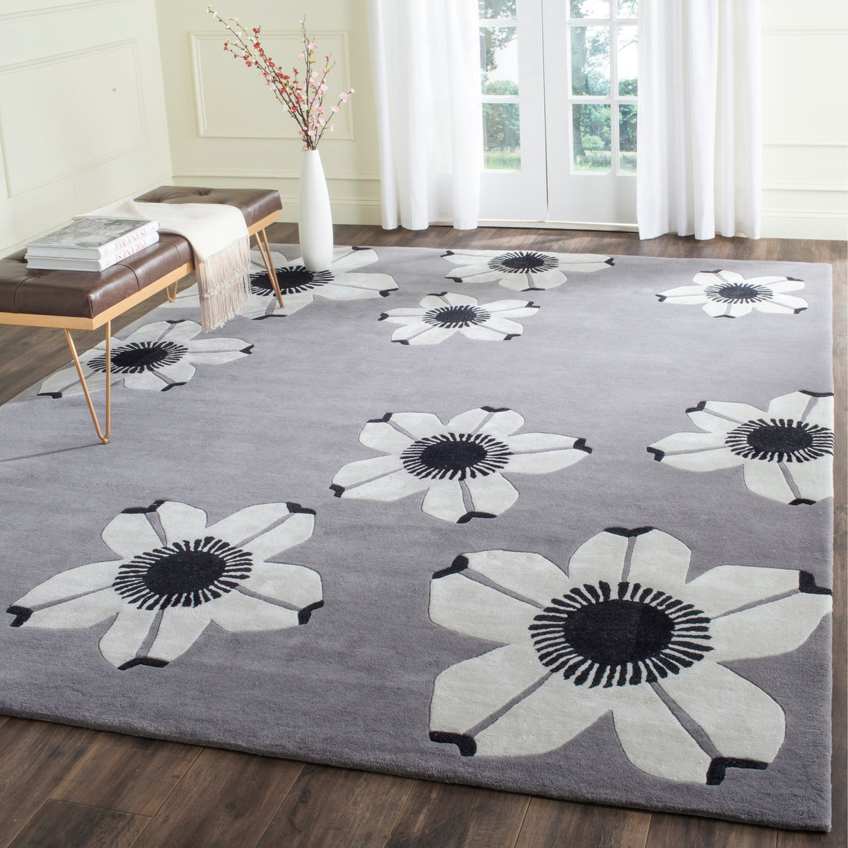 SAFAVIEH Handmade Allure Kondzha Modern Floral Wool Rug