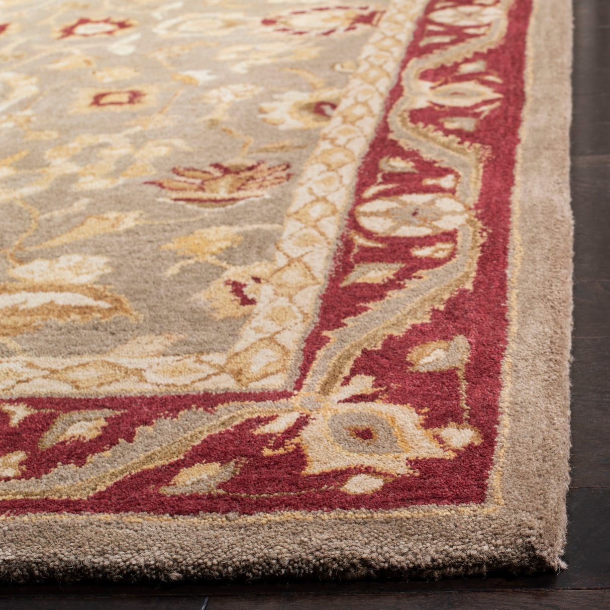 SAFAVIEH Handmade Anatolia Bibi Traditional Oriental Hand-spun Wool Rug