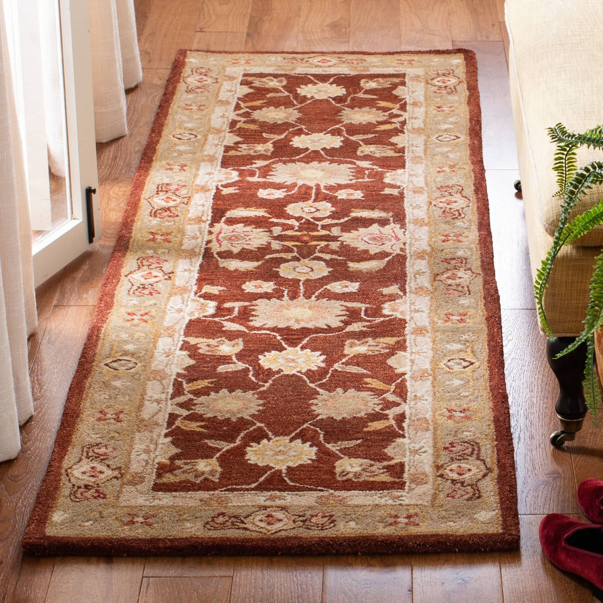 SAFAVIEH Handmade Anatolia Ibala Traditional Hand-spun Wool Rug