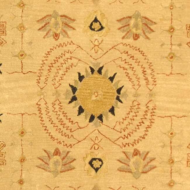 SAFAVIEH Handmade Anatolia Jamesina Traditional Oriental Hand-spun Wool Rug