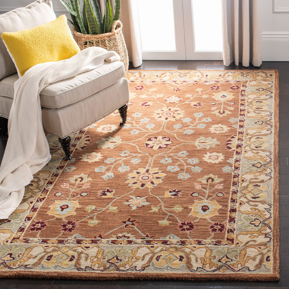 SAFAVIEH Handmade Anatolia Lisann Traditional Oriental Hand-spun Wool Rug