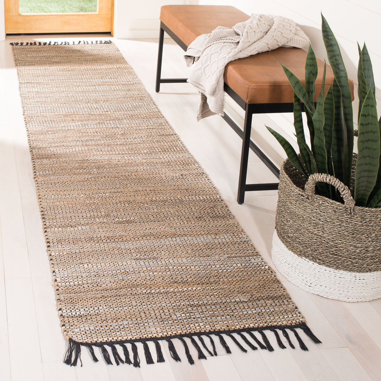 SAFAVIEH Handmade Anjela Leather Boho Stripe Area Rug