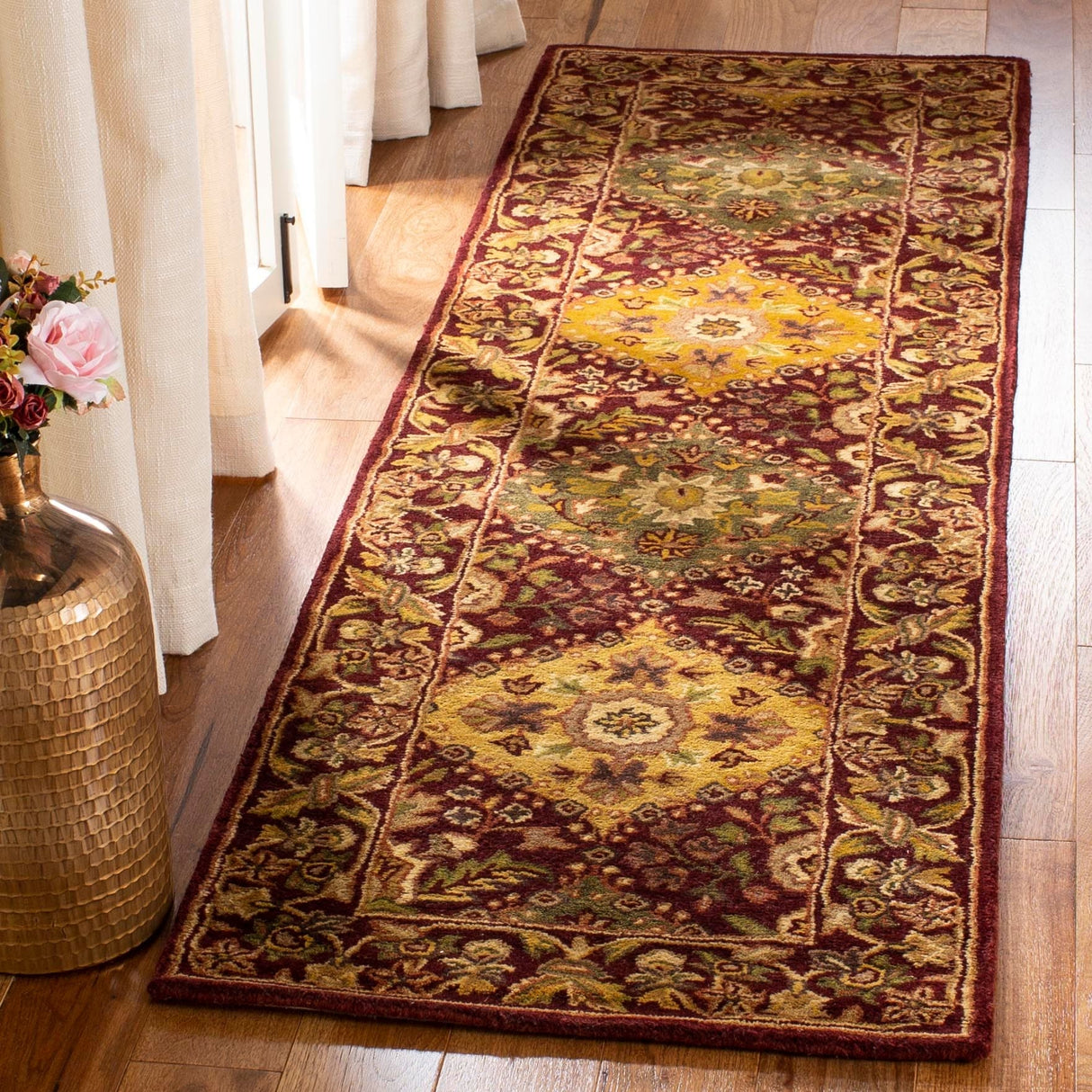 SAFAVIEH Handmade Antiquity Allegonde Traditional Oriental Wool Rug