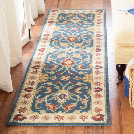 SAFAVIEH Handmade Antiquity Andreanne Traditional Oriental Wool Rug