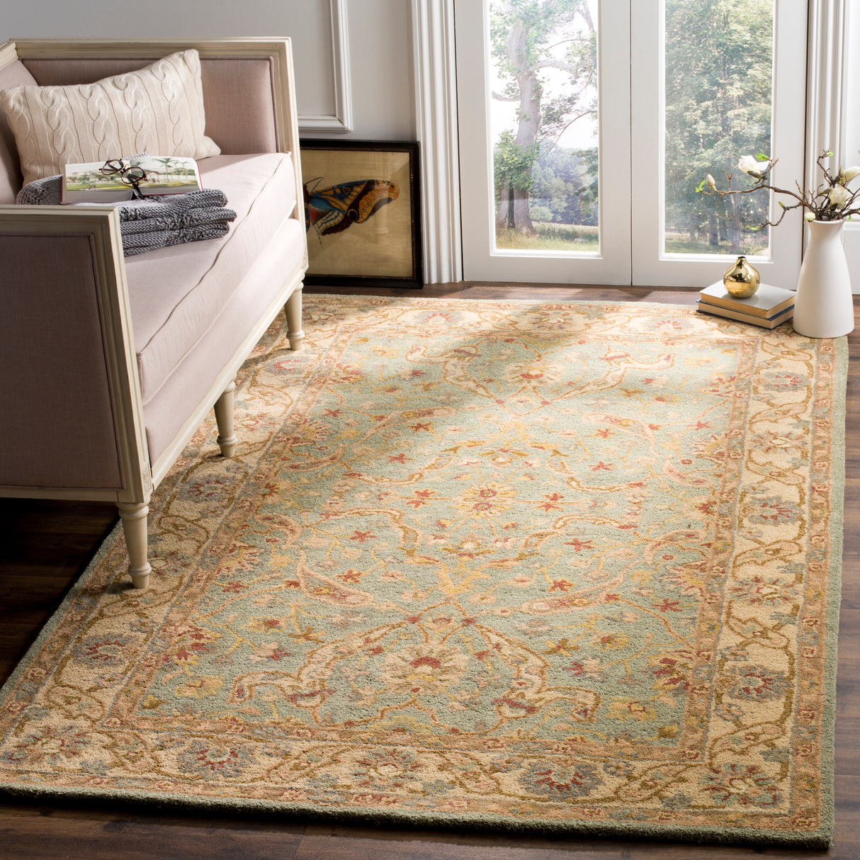 SAFAVIEH Handmade Antiquity Annie Traditional Oriental Wool Rug