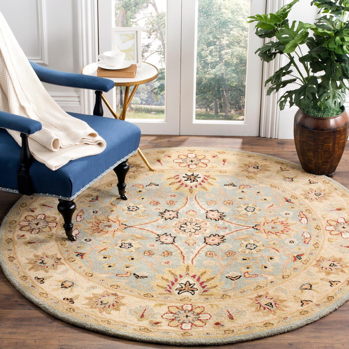 SAFAVIEH Handmade Antiquity Edie Traditional Oriental Wool Rug