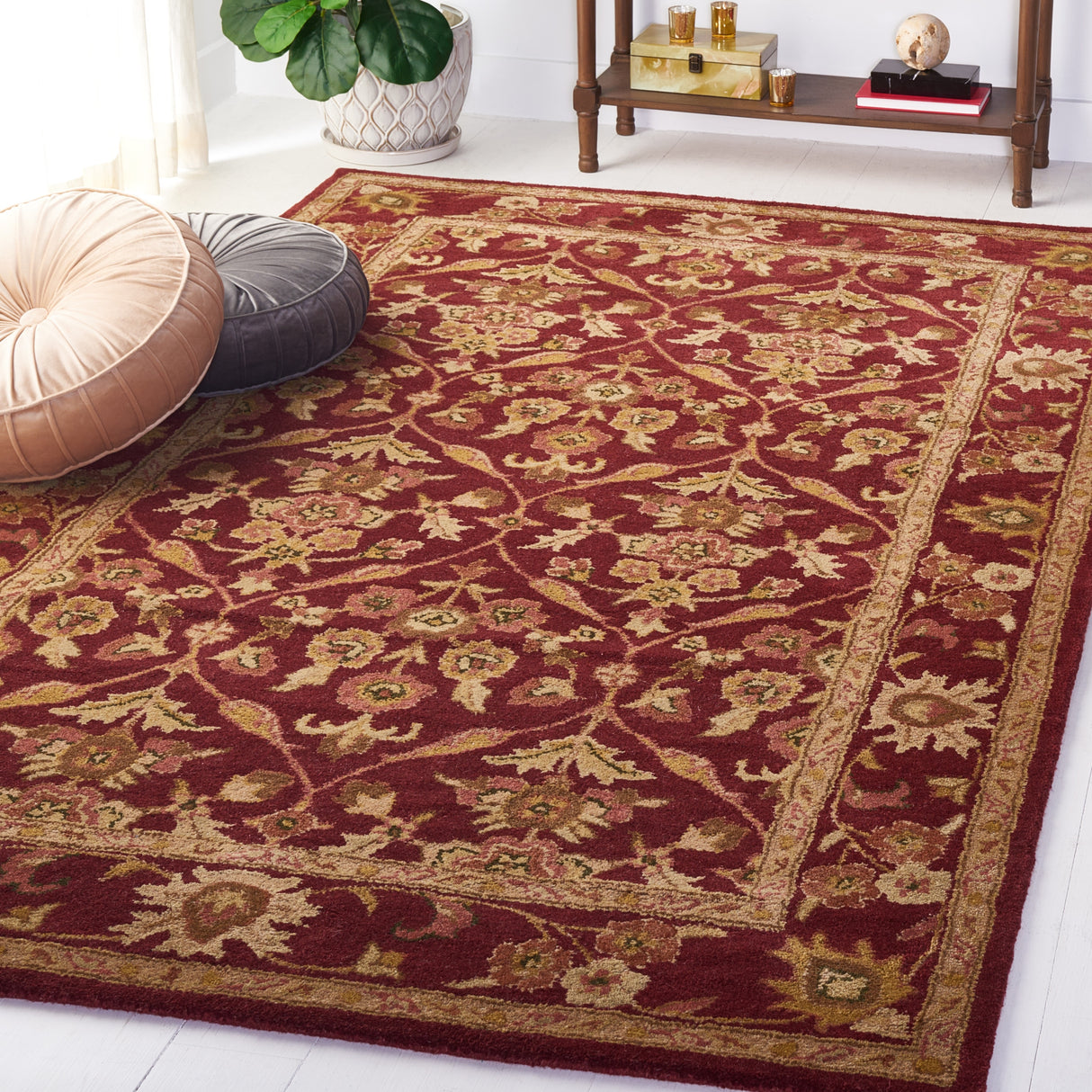 SAFAVIEH Handmade Antiquity Smiljka Traditional Oriental Wool Rug