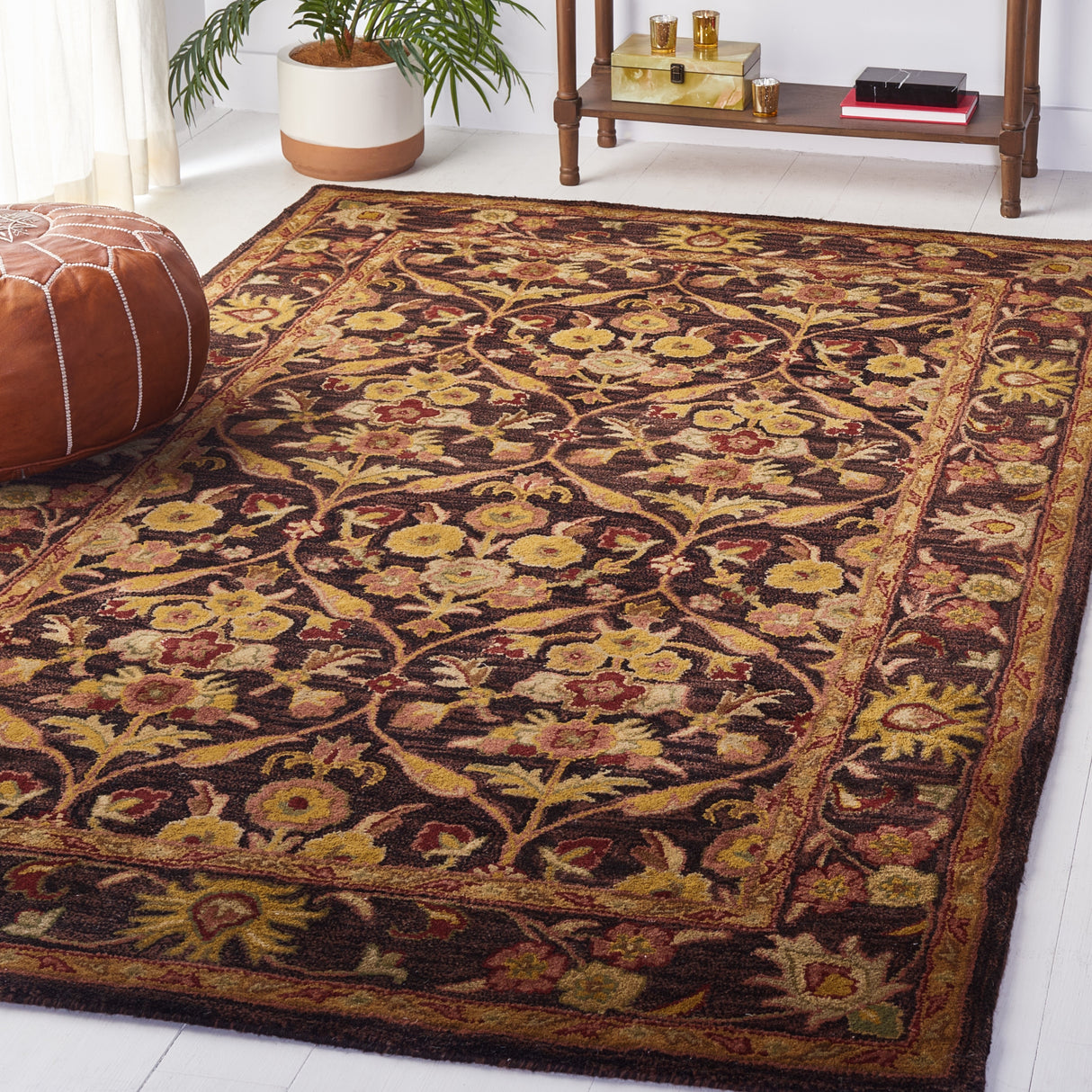 SAFAVIEH Handmade Antiquity Smiljka Traditional Oriental Wool Rug