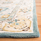 SAFAVIEH Handmade Antiquity Verene Traditional Oriental Wool Rug