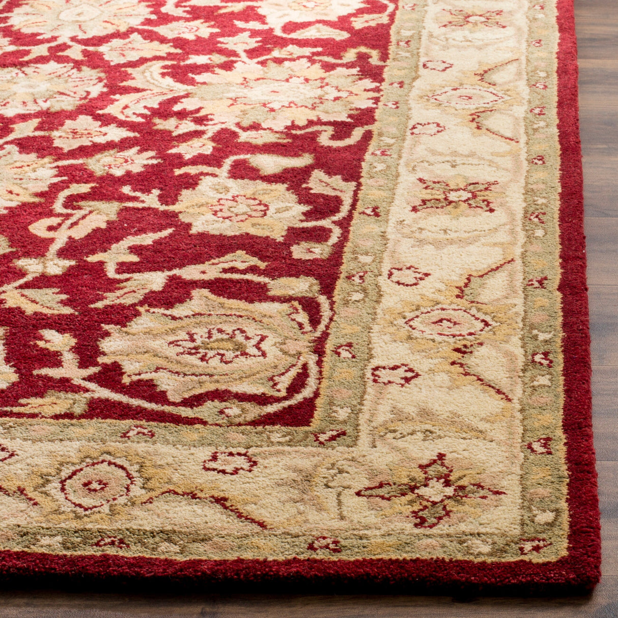 SAFAVIEH Handmade Antiquity Zelinda Traditional Oriental Wool Rug