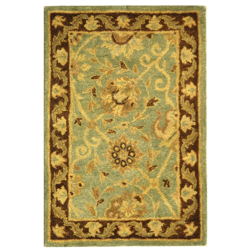 SAFAVIEH Handmade Antiquity Zuriñe Traditional Oriental Wool Rug