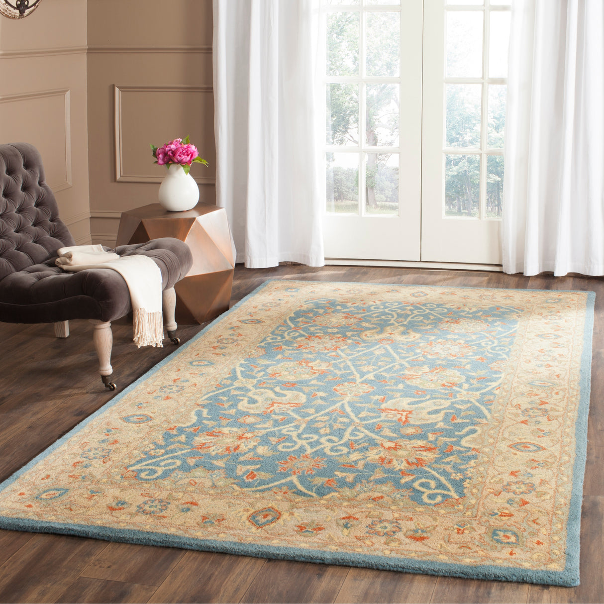 SAFAVIEH Handmade Antiquity Zuriñe Traditional Oriental Wool Rug