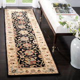 SAFAVIEH Handmade Antiquity Zuriñe Traditional Oriental Wool Rug