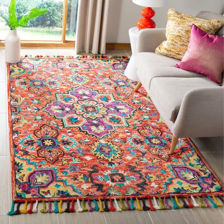 SAFAVIEH Handmade Aspen Irmingard Boho Tribal Wool Medallion Rug