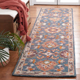 SAFAVIEH Handmade Aspen Nagore Boho Wool Rug