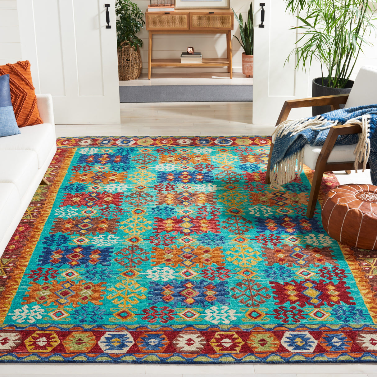 SAFAVIEH Handmade Aspen Nursal Boho Tribal Wool Rug