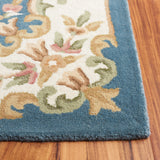 SAFAVIEH Handmade Aubusson Hale Traditional Wool Rug.