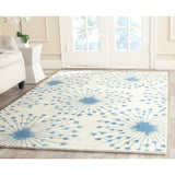 SAFAVIEH Handmade Bella Kieu Wool Rug