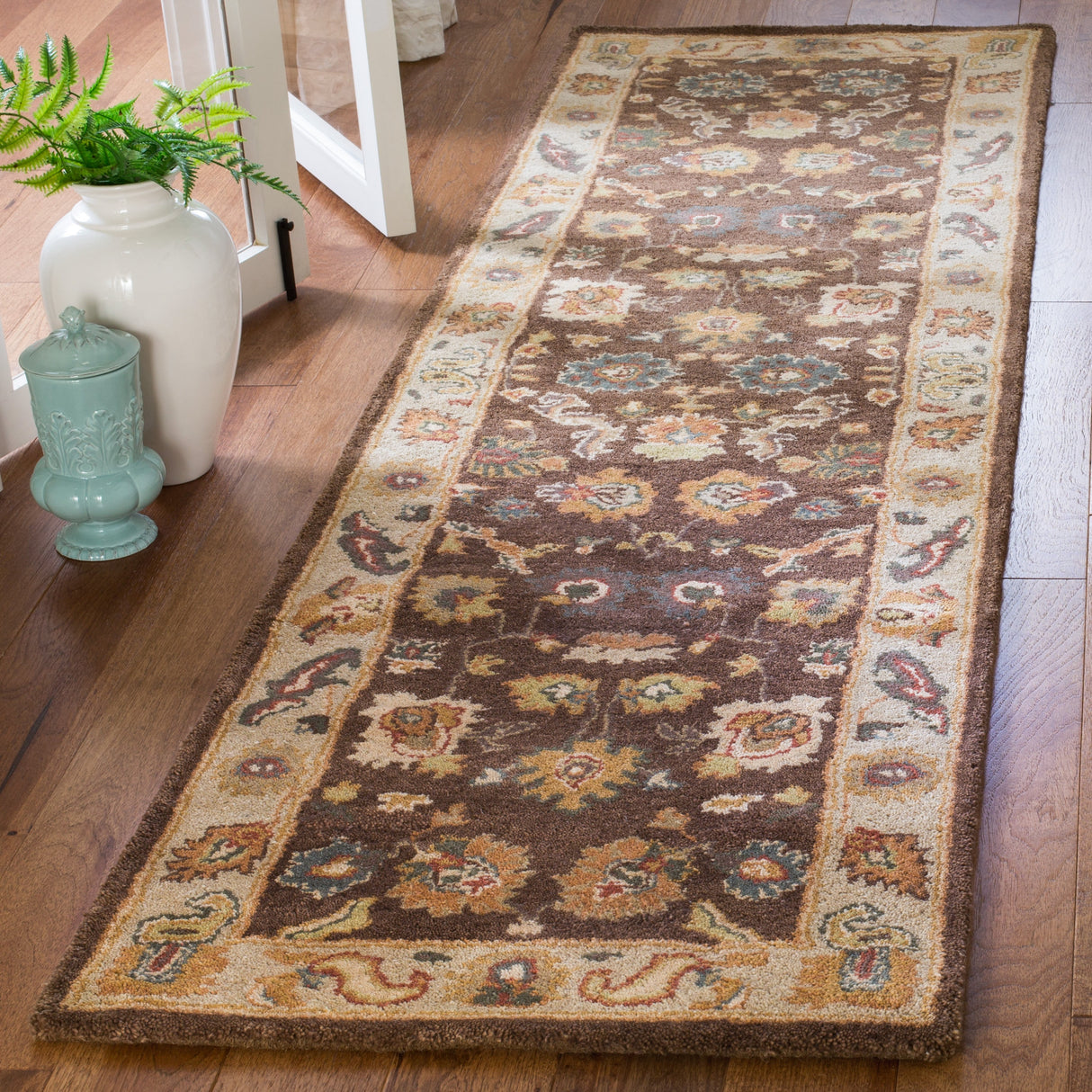 SAFAVIEH Handmade Bergama Milovanka Oriental Hand-spun Wool Rug